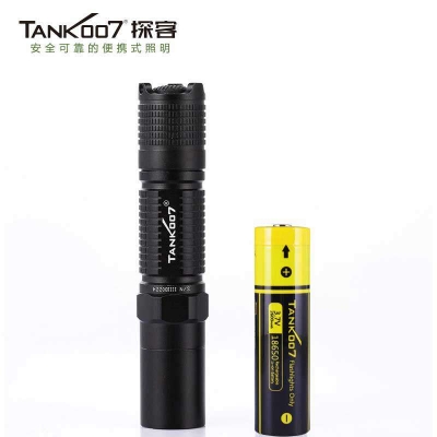 TANK007日常便攜爬山徒步進(jìn)口LED超亮鋁合金防水手電筒探客TK18